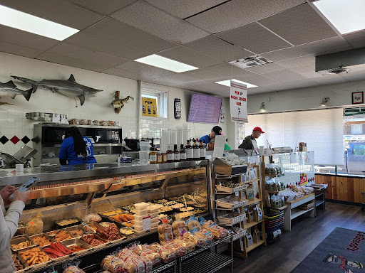 Le Grand’s Market and Catering Find Butcher shop in Dallas Near Location