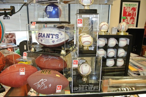 Pawn Shop «Pawndingo», reviews and photos, 594 Union Blvd, Totowa, NJ 07512, USA