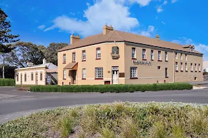 Seacombe House - Motor Inn, Guest House & Historic Cottages Port Fairy image