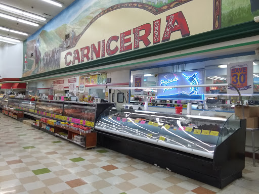 Supermarket «Tresierras Supermarket», reviews and photos, 280 Harvard Blvd, Santa Paula, CA 93060, USA