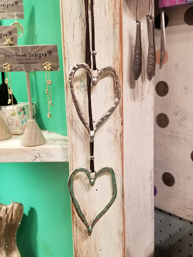 Shopping Mall «West End Garage, Cape May», reviews and photos, 484 W Perry St, Cape May, NJ 08204, USA