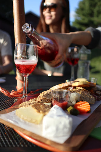 Farm «White Silo Farm & Winery», reviews and photos, 32 CT-37, Sherman, CT 06784, USA