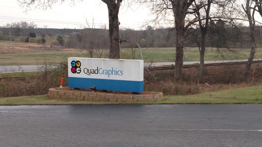 Graphic Designer «Quad/Graphics Inc», reviews and photos, 100 Duplainville Rd, The Rock, GA 30285, USA