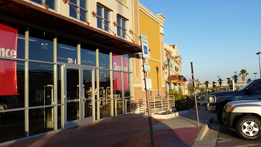 Shoe Store «DSW Designer Shoe Warehouse», reviews and photos, 1331 George Dieter Dr, El Paso, TX 79936, USA