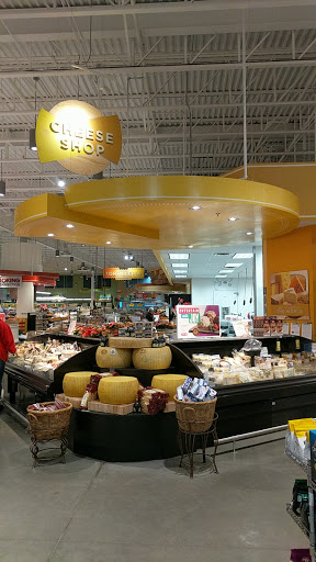 Grocery Store «H-E-B Grocery», reviews and photos, 97 Oyster Creek Dr, Lake Jackson, TX 77566‑4622, USA