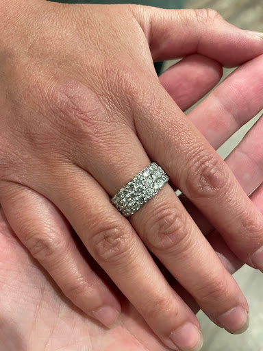 Jewelry Store «Leo Hamel Fine Jewelry & Engagement Ring Store», reviews and photos, 1851 San Diego Ave, San Diego, CA 92110, USA