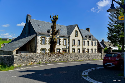 Mairie à Lugarde
