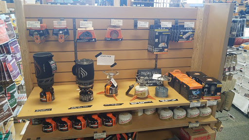 Camping Store «REI», reviews and photos, 2235 NW Allie Ave, Hillsboro, OR 97124, USA