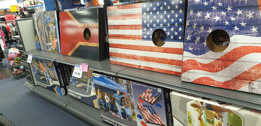 Sporting Goods Store «Big 5 Sporting Goods», reviews and photos, 11975 SW Canyon Rd, Beaverton, OR 97005, USA