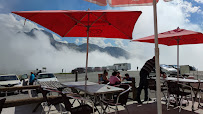 Atmosphère du Restaurant français Restaurant bar du col d'aubisque à Béost - n°11