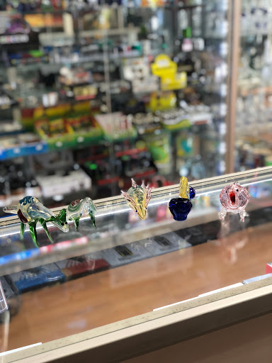 Tobacco Shop «Smoke Shop», reviews and photos, 8505 4th Ave, Brooklyn, NY 11209, USA