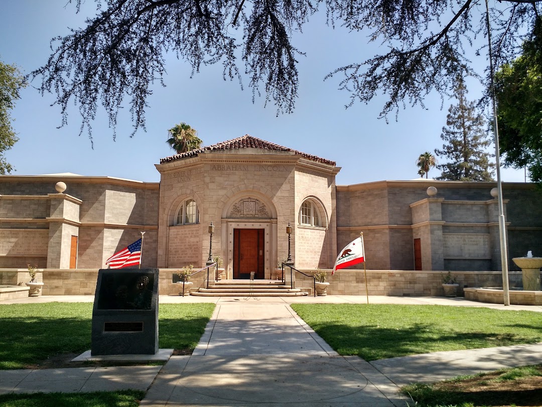 Lincoln Memorial Shrine