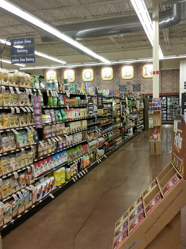 Grocery Store «Fresh Thyme Farmers Market- W. Des Moines», reviews and photos, 2900 University Ave, West Des Moines, IA 50266, USA