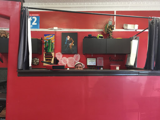 Tattoo Shop «Mr. Williams Tattoo Co.», reviews and photos, 216 E Main St, Tavares, FL 32778, USA