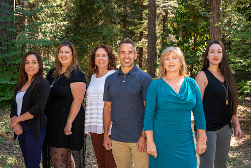 Mary Margaretich & Laif McClellan - Margaretich Team image