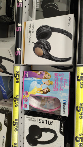 Variety Store «Five Below», reviews and photos, 2845 Richmond Ave #3, Staten Island, NY 10314, USA