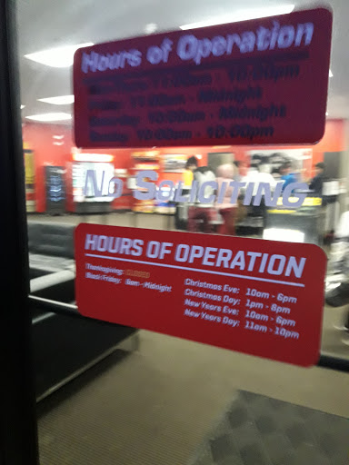 Go-Kart Track «Autobahn indoor Speedway & Events - Baltimore North / White Marsh, MD», reviews and photos, 8415 Kelso Dr #100, Essex, MD 21221, USA