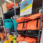 Photo n° 15 de l'avis de D. fait le 05/07/2022 à 17:06 pour Decathlon Marseille Terrasses Du Port à Marseille