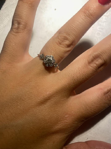 Jeweler «DeSoto Jewelers Inc», reviews and photos, 651 E Landis Ave, Vineland, NJ 08360, USA