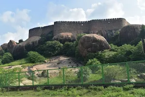 Thirumayam Fort image