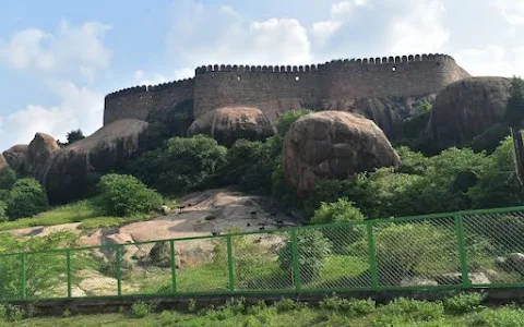 Thirumayam Fort image