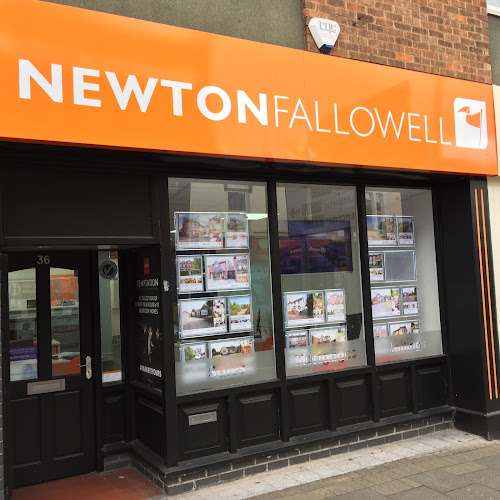 Reviews of Newton Fallowell Estate Agents Burton in Stoke-on-Trent - Real estate agency