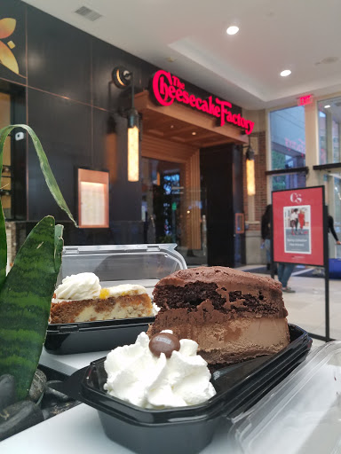 Restaurant «The Cheesecake Factory», reviews and photos, 115 Huntington Ave, Boston, MA 02199, USA