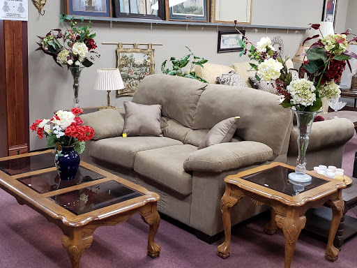 Thrift Store «Fair Market Thrift Store», reviews and photos, 2130 S Memorial Dr, Appleton, WI 54915, USA