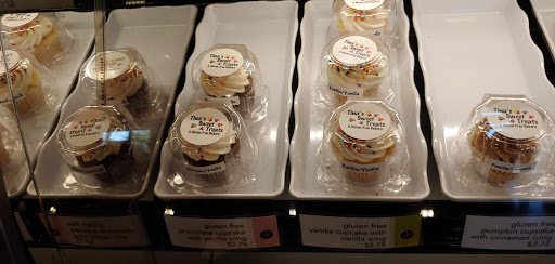 Wedding Bakery «elé Cake Co.», reviews and photos, 810 E Dixie Dr, Dayton, OH 45449, USA