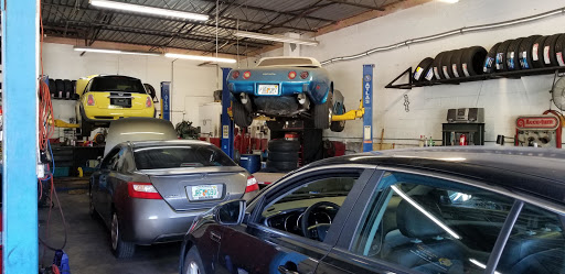 Auto Repair Shop «Plantation Car Care Inc», reviews and photos, 1386 NW 65th Way, Plantation, FL 33313, USA