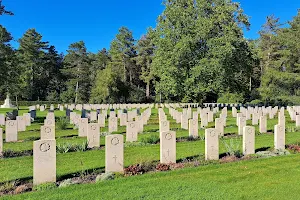 Canadian War Cemetery image