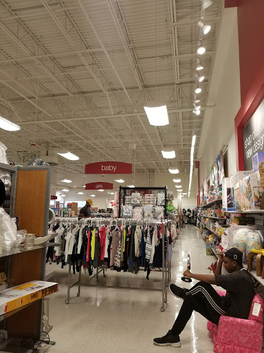 Department Store «T.J. Maxx», reviews and photos, 185 Union St, Waterbury, CT 06706, USA
