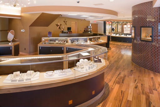 Jewelry Store «Graham Jewelers», reviews and photos, 800 Lake St E, Wayzata, MN 55391, USA