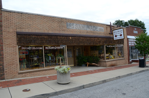 Florist «Bud & Bloom Florist & Gifts», reviews and photos, 22 E Main St, Mooresville, IN 46158, USA