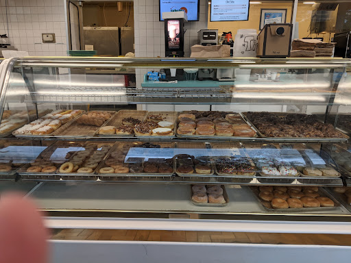 Donut Shop «Jubilee Donuts Inc», reviews and photos, 2686 Front St, Cuyahoga Falls, OH 44221, USA