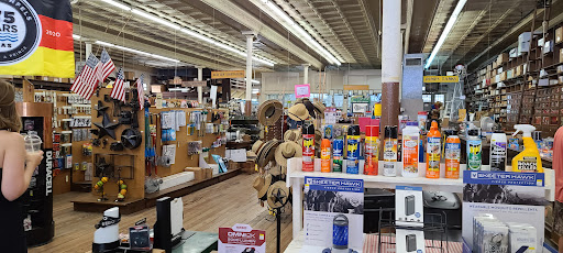 Hardware Store «Henne Hardware Co», reviews and photos, 246 W San Antonio St, New Braunfels, TX 78130, USA