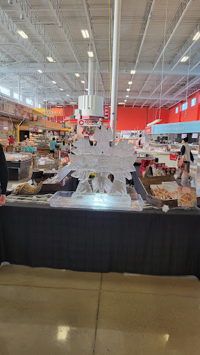 Grocery Store «H-E-B Grocery», reviews and photos, 14100 Spring Cypress Rd, Cypress, TX 77429, USA