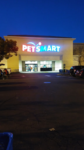 Pet Supply Store «PetSmart», reviews and photos, 3220 W Shaw Ave, Fresno, CA 93711, USA