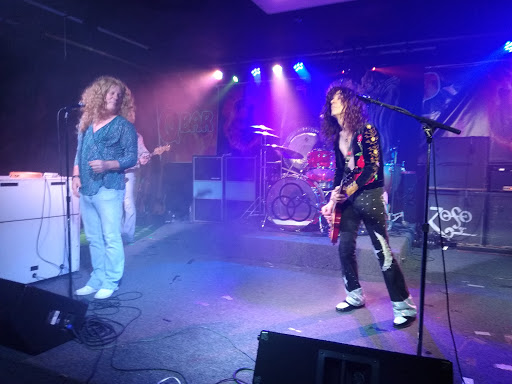 Sports Bar «Q Bar & Grill», reviews and photos, 8109 Cass Ave, Darien, IL 60561, USA