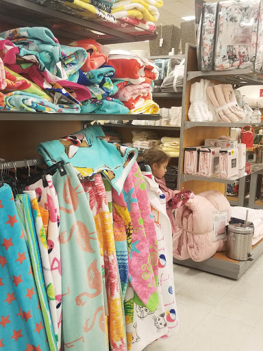 Department Store «T.J. Maxx», reviews and photos, 444 State Rd, North Dartmouth, MA 02747, USA