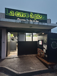 Photo n°11 de La Cave à Pizza à Carnoux-en-Provence ()