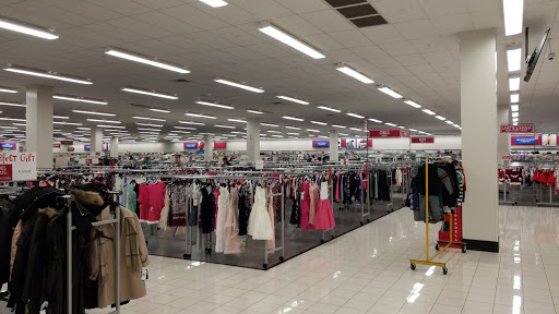 Clothing Store «Burlington Coat Factory», reviews and photos, 14800 Baltimore Ave, Laurel, MD 20707, USA