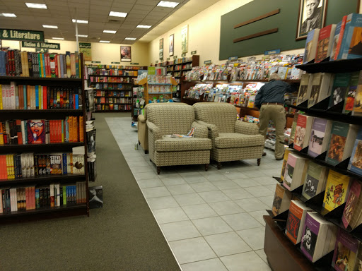 Book Store «Barnes & Noble», reviews and photos, 4300 Montgomery Rd, Ellicott City, MD 21043, USA