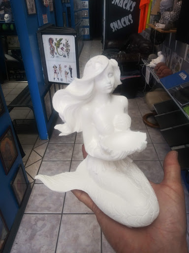 Explore hawaiian flower tattoo ideas, creative tattoo ideas in Bradenton, available at Memory Lane Tattoo Co.