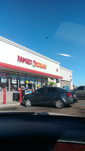 FAMILY DOLLAR, 9602 W Van Buren St, Tolleson, AZ 85353, USA, 