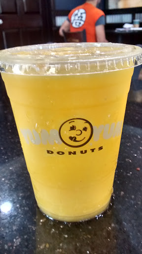 Donut Shop «Yum Yum Donuts», reviews and photos, 8139 W Manchester Ave, Playa Del Rey, CA 90293, USA