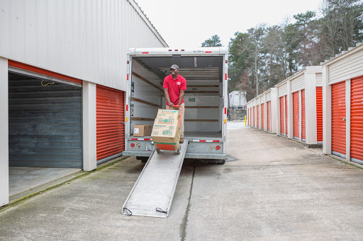 Truck Rental Agency «U-Haul Moving & Storage of Stone Mountain», reviews and photos, 4940 Memorial Dr, Stone Mountain, GA 30083, USA