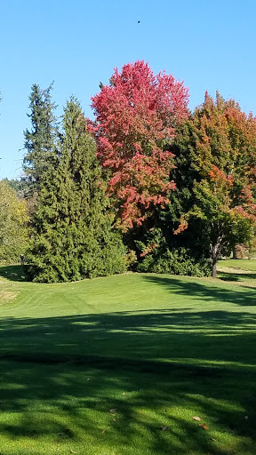 Private Golf Course «Witch Hollow Golf Course», reviews and photos, 12930 NW Old Pumpkin Ridge Rd, North Plains, OR 97133, USA