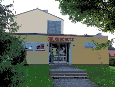 Grundschule Pechbrunn Hauptstraße 12, 95701 Pechbrunn, Deutschland