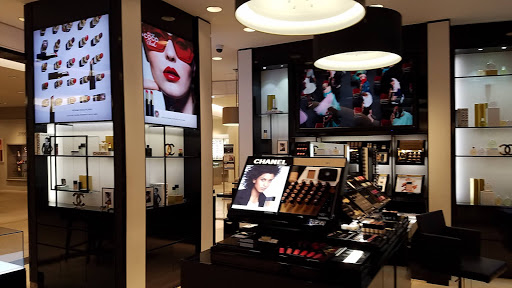 Department Store «Saks Fifth Avenue», reviews and photos, 26100 Cedar Rd, Beachwood, OH 44122, USA